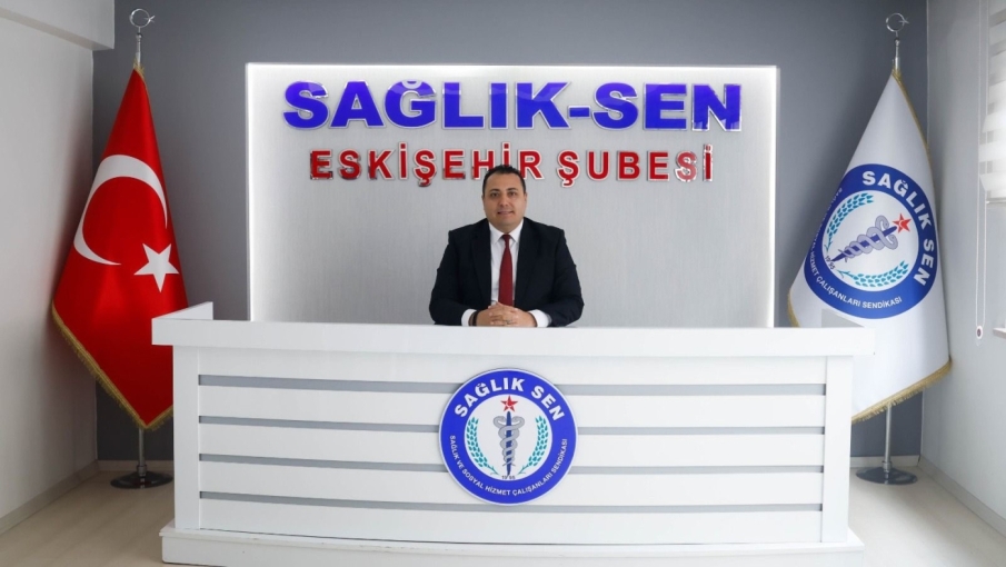 Sağlık-Sen Eskişehir Şube Başkanı Hasan Hüseyin Köksal’dan trafik çıkışı: “Üniversite çevre yolu değildir”